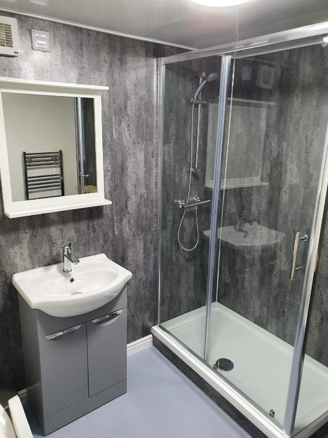 Red Lion Rooms - Self Check In Dalton in Furness Exterior foto